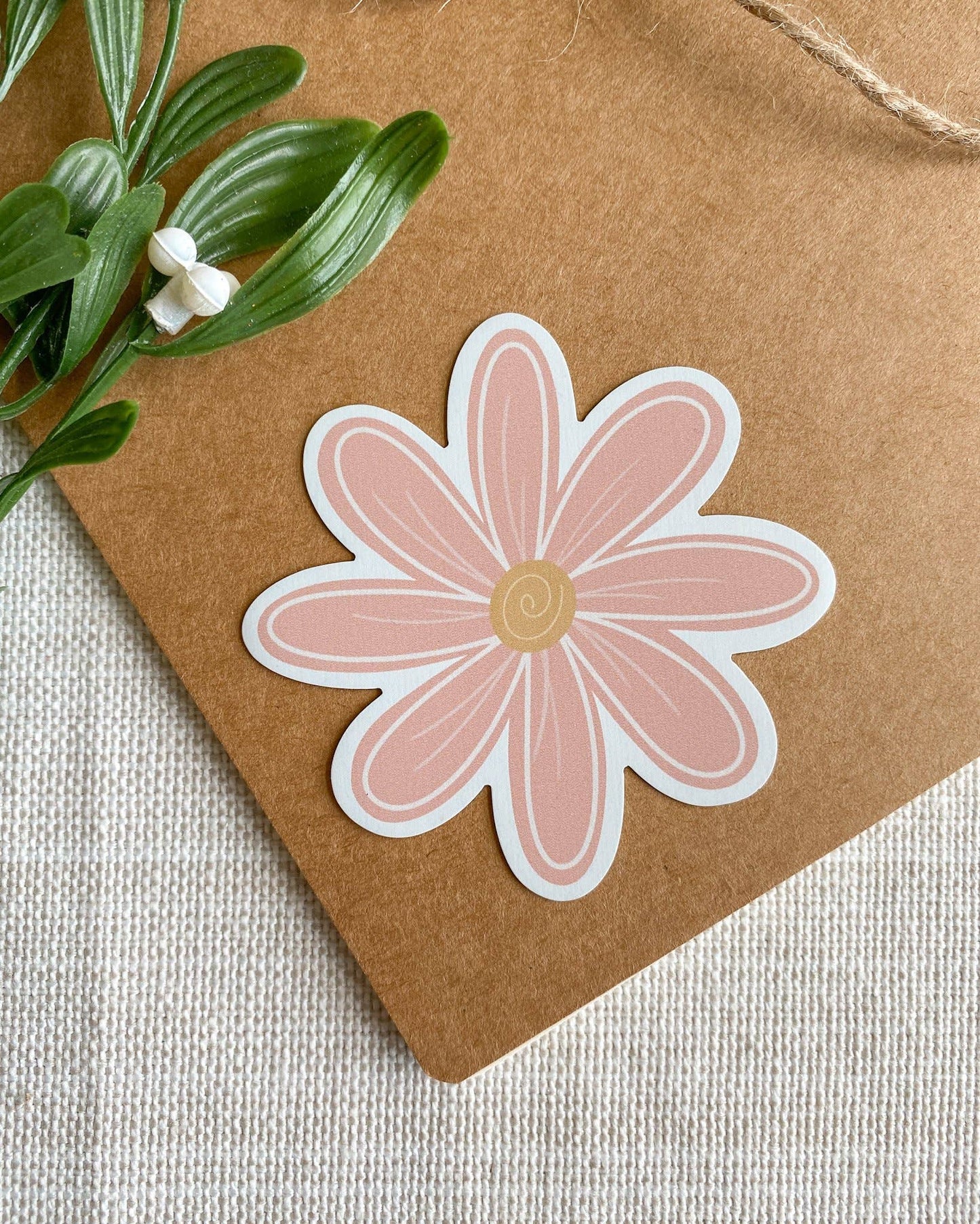 Pink Daisy Magnet